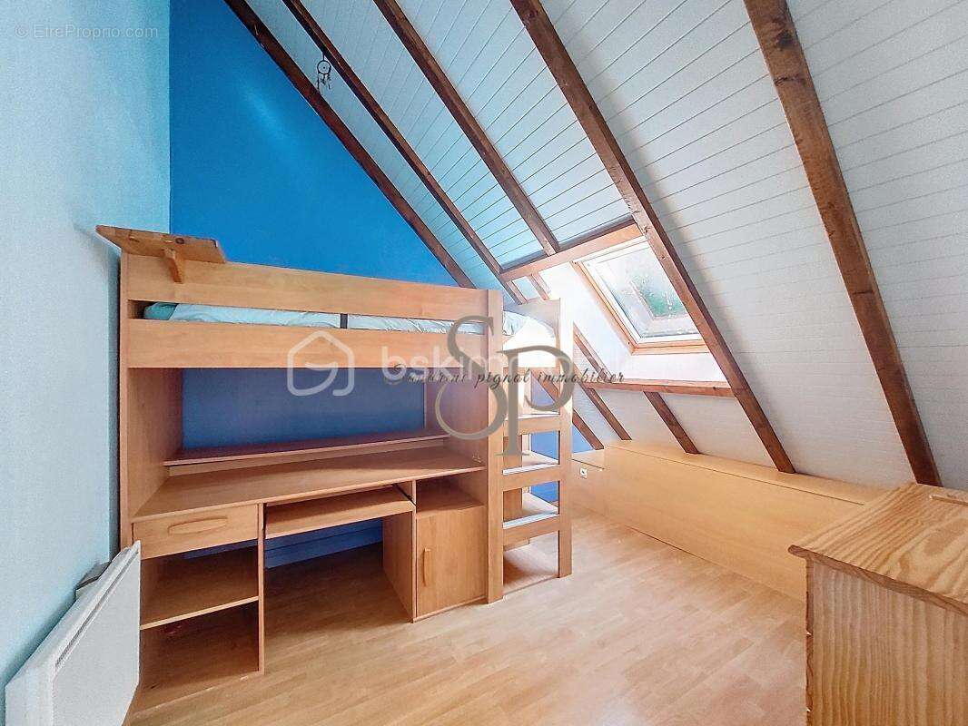 Maison à BAZOCHES-SUR-LE-BETZ