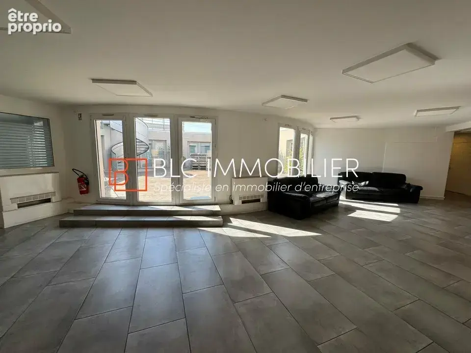 Appartement 2 856 m² à vendre à Marseille-2e (13002) - photo 3
