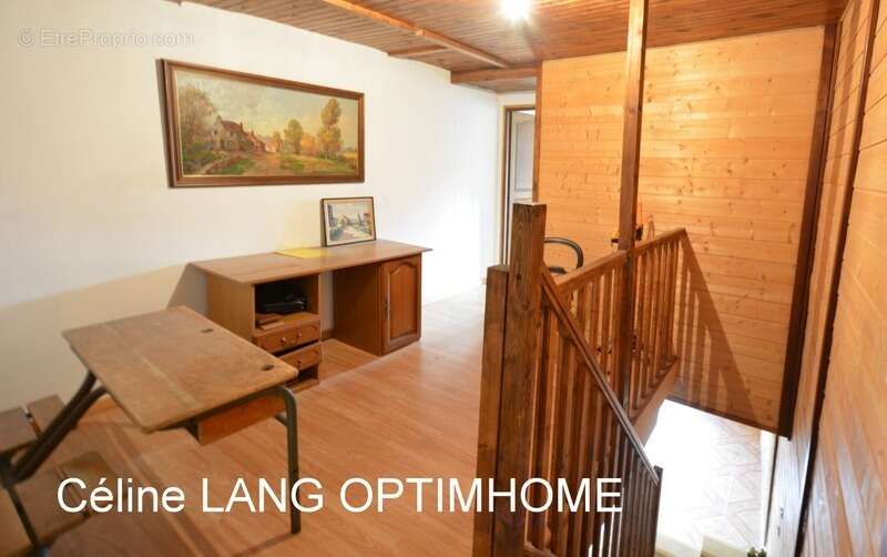 Maison à FRANCHEVAL