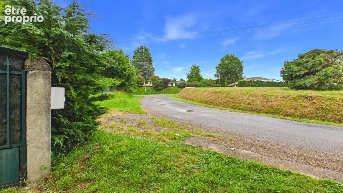 Terrain constructible de 2 244 m² avec forêt de 2 hectares - photo 14