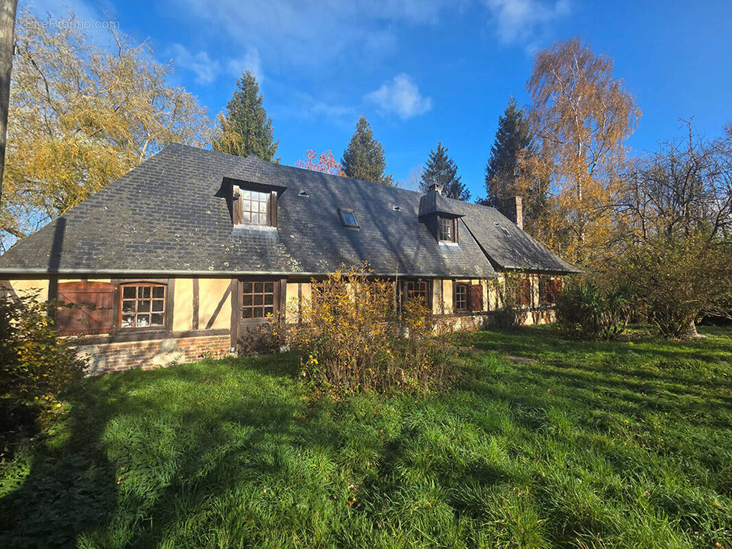 Maison à SAINT-DENIS-DES-MONTS
