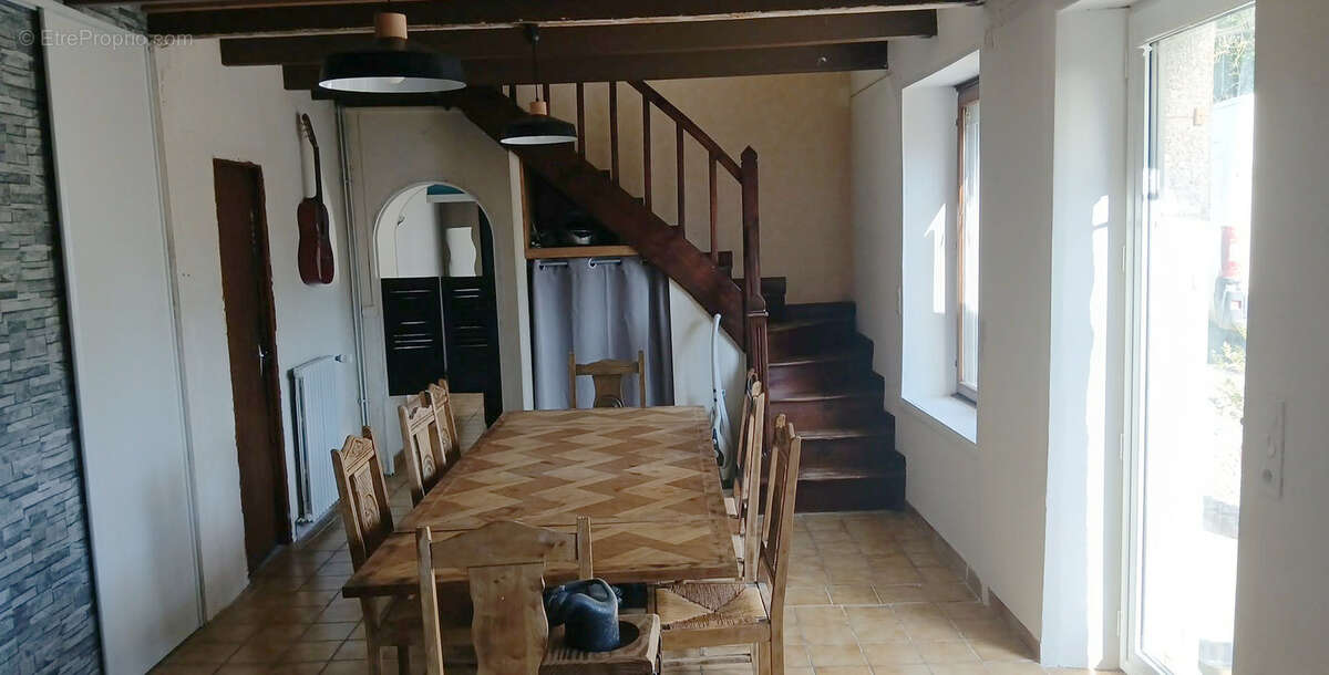 Maison à SAINT-ADRIEN