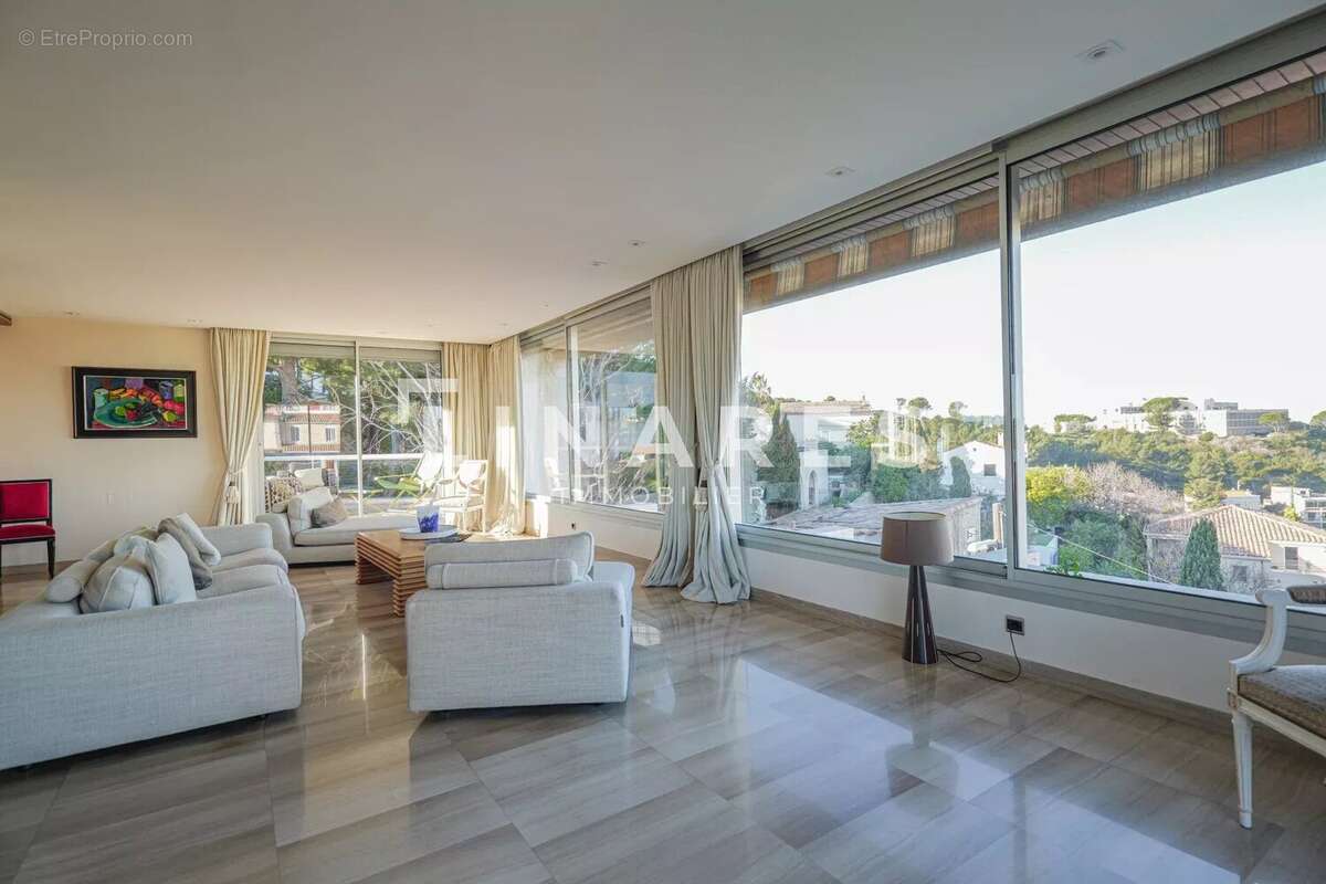 Maison à MARSEILLE-7E