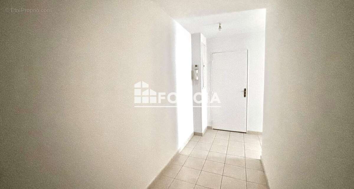 Appartement à PARIS-19E