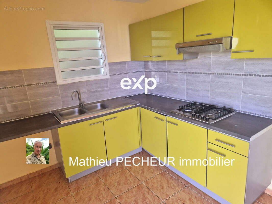 Maison 86 m² à Sainte-Marie  - photo 9