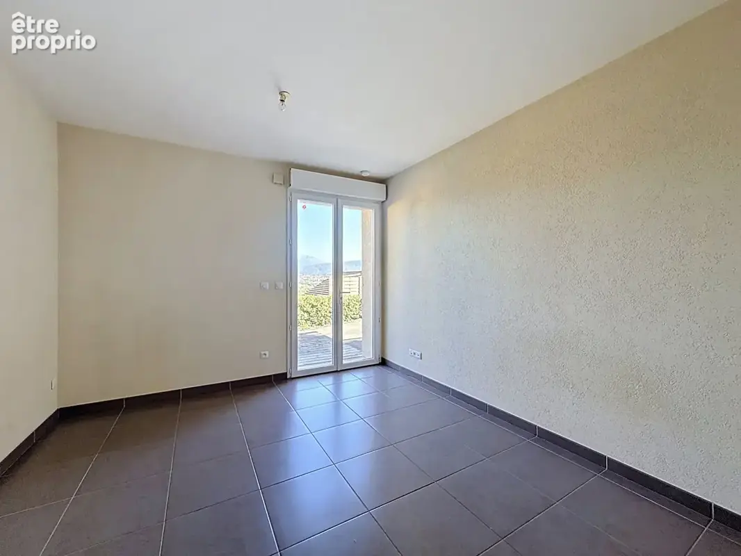 Studio avec terrasse POISY avec vue exceptionnelle sur les montagnes - photo 2