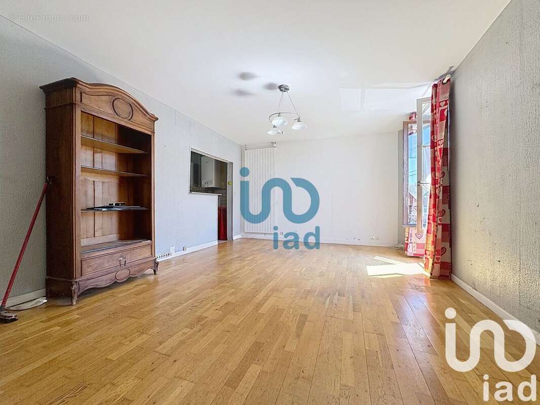 Photo 3 - Appartement à CORBEIL-ESSONNES