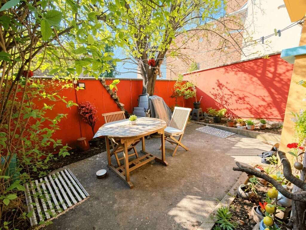 Appartement à FONTENAY-SOUS-BOIS