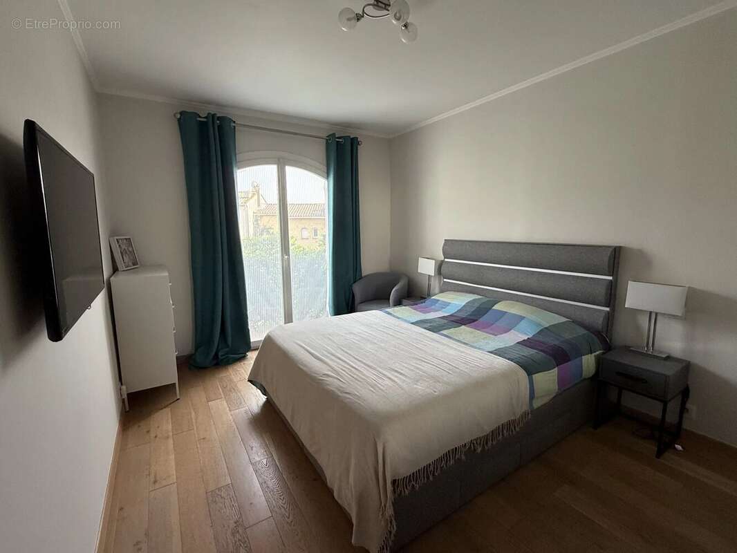 Maison à VILLENEUVE-LOUBET