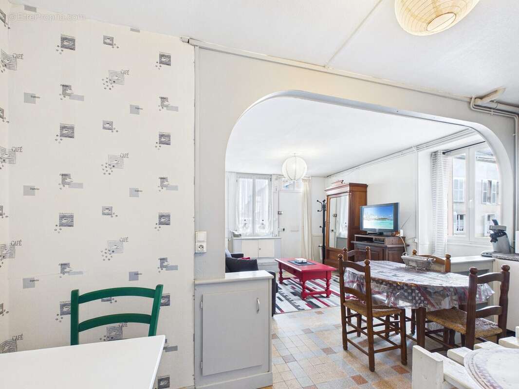 Maison à BAR-SUR-SEINE