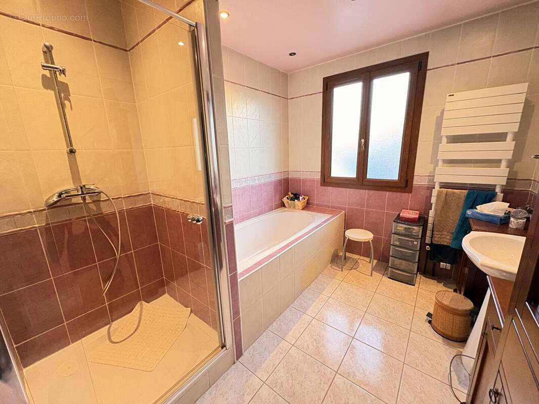Maison Proche Bornel 155 m2 - photo 6