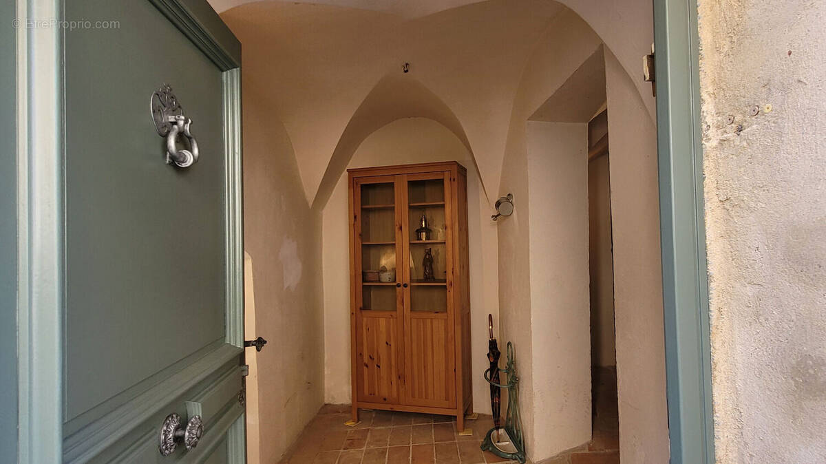 Maison à SAINT-GERVAIS-SUR-ROUBION