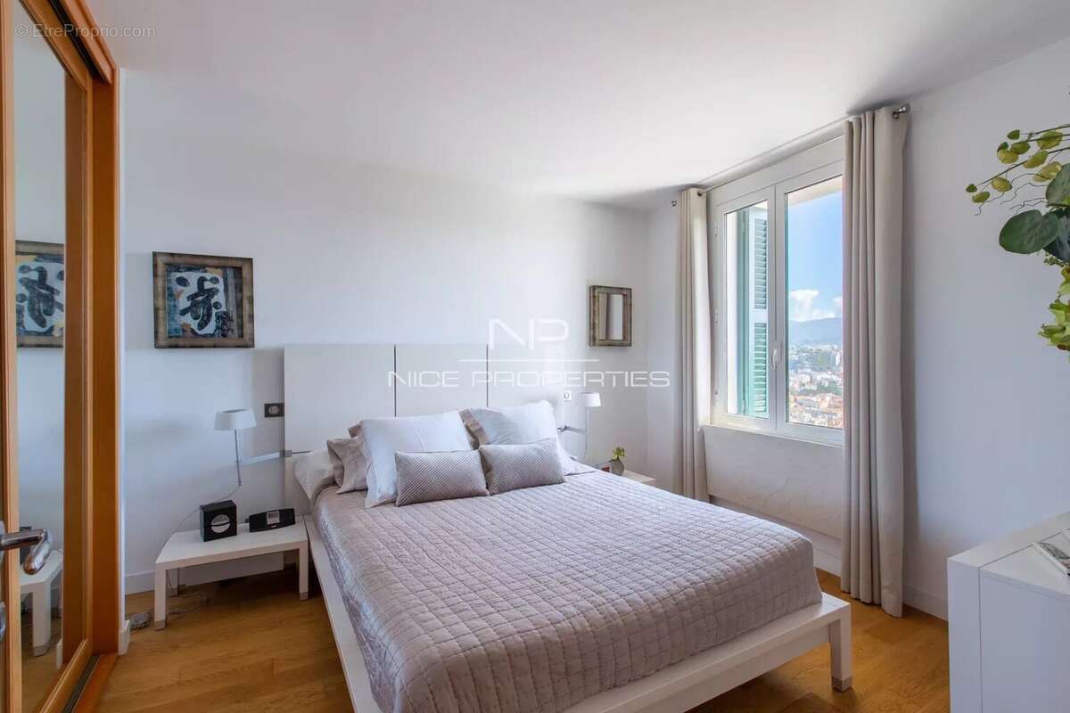Superbe appartement -Villa style Art Déco,  terrasses, vue panoramique mer et ville - photo 14