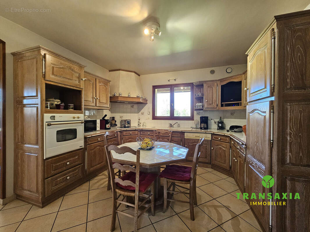 Maison à BERNOS-BEAULAC