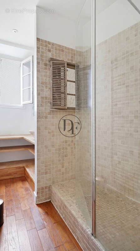 Appartement à FONTAINEBLEAU