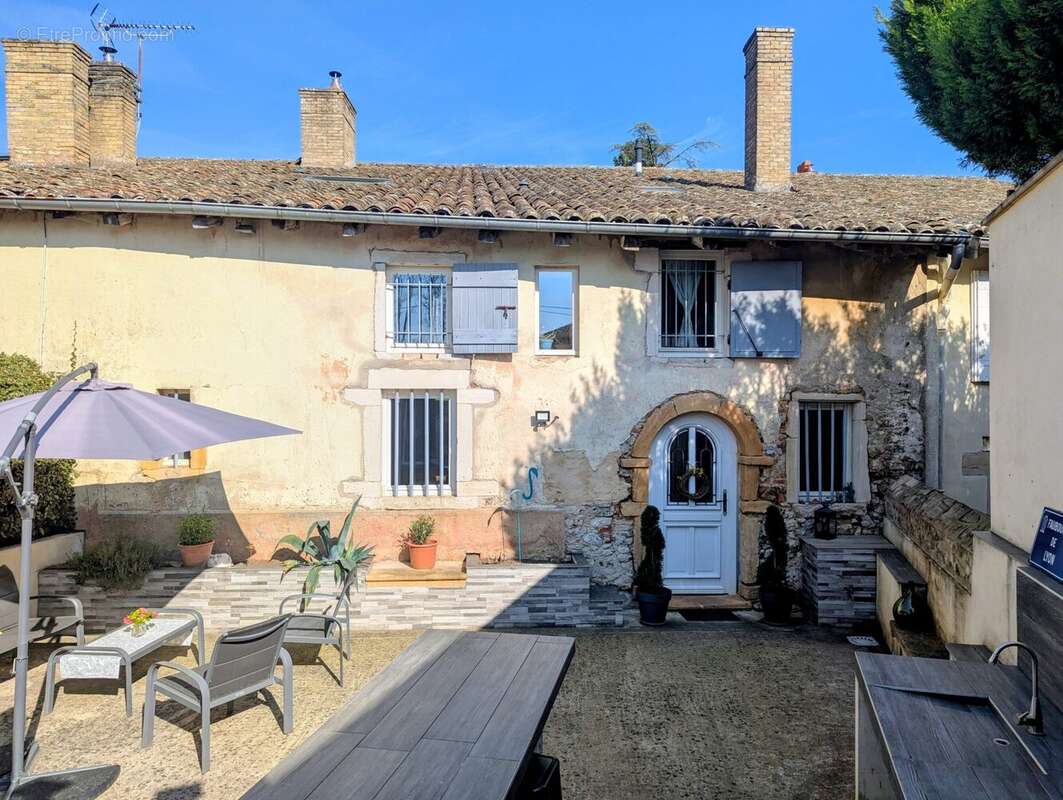 Maison à SAINT-LAGER