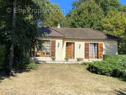 Maison à LEUDEVILLE