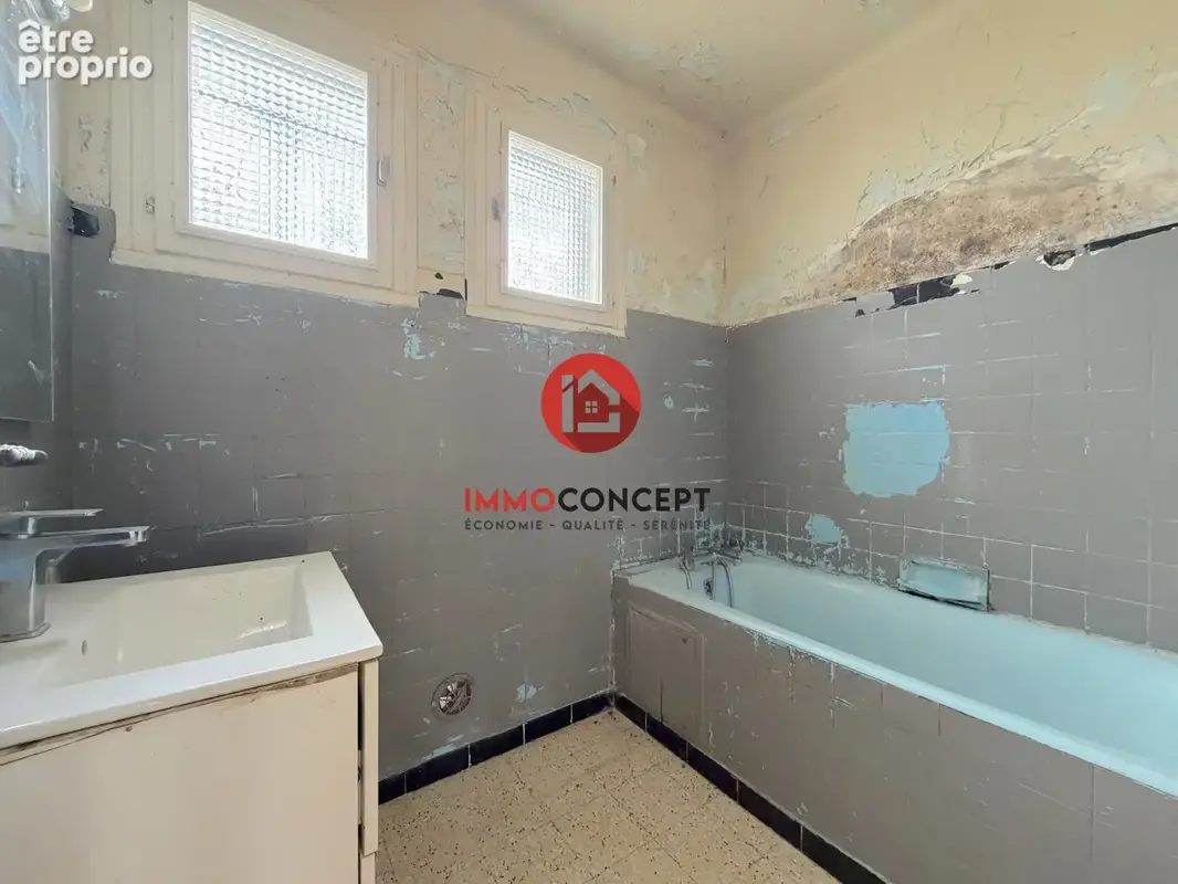 Maison 97 m² à Laudun-L'ardoise  - photo 7