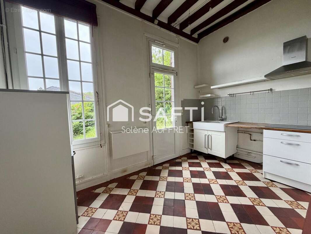 Photo 6 - Maison à CANTELEU