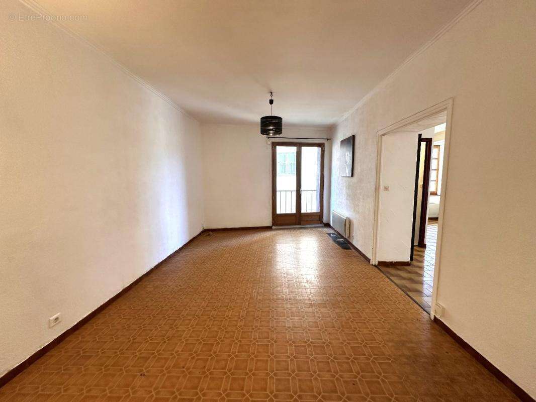 Maison à CAUNES-MINERVOIS