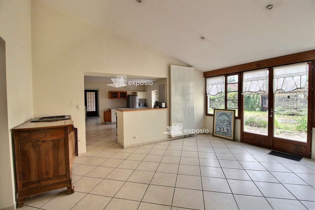 Maison Chauray - photo 3