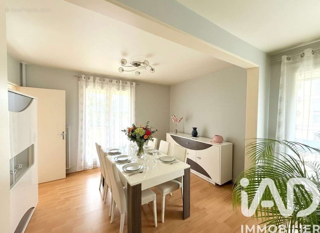 Photo 3 - Appartement à CORMEILLES-EN-PARISIS