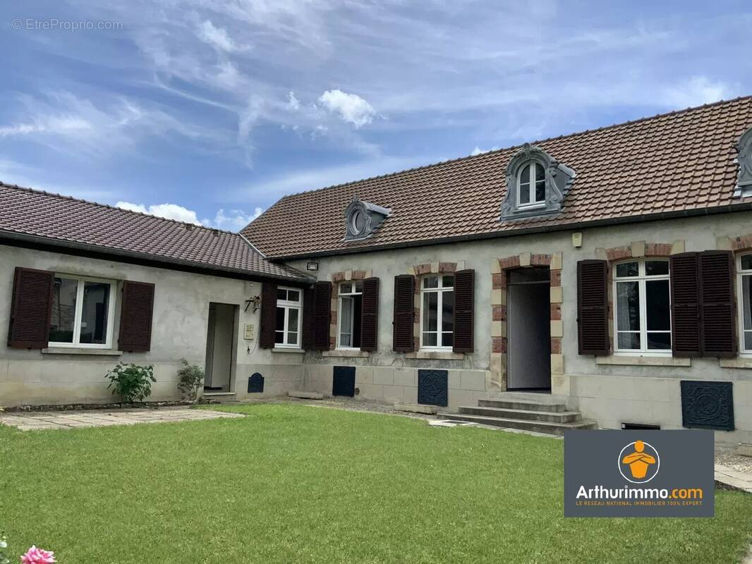 Maison à RILLY-LA-MONTAGNE