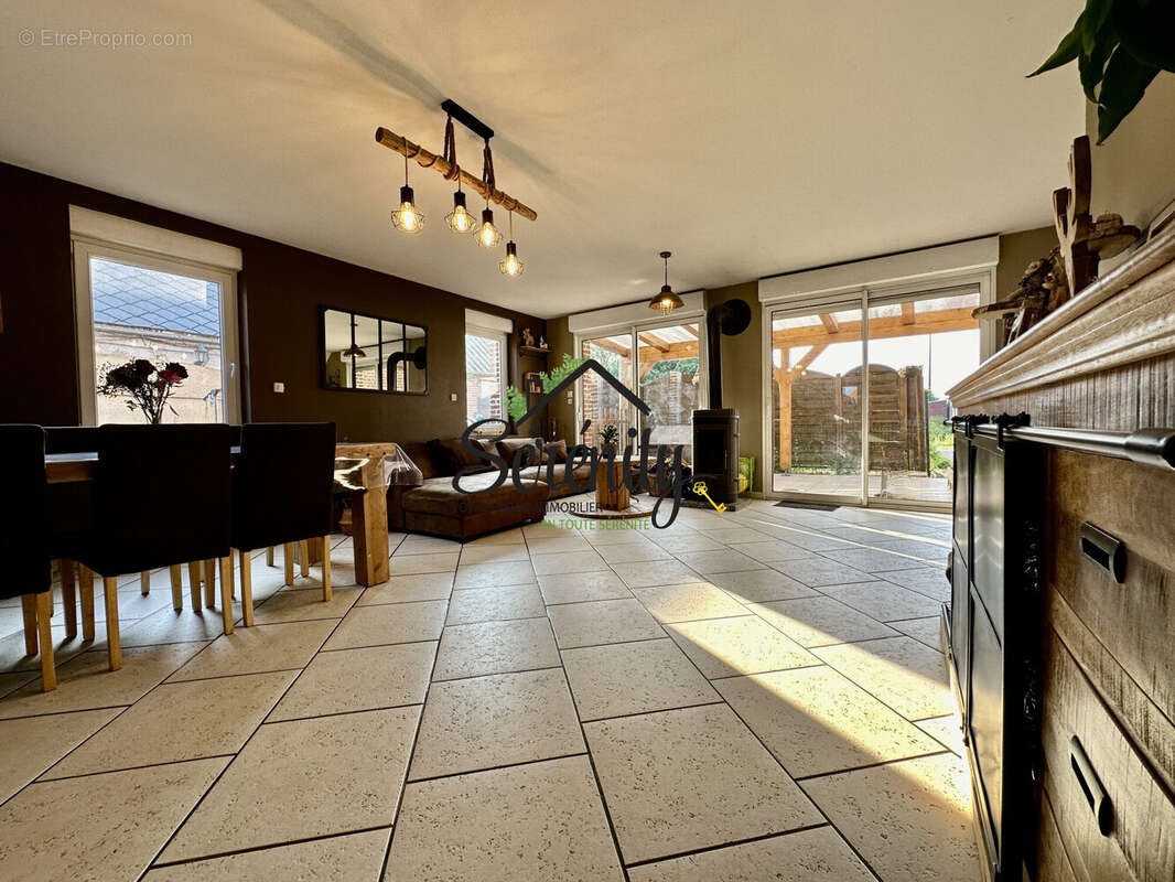 Maison à SAINT-HILAIRE-LEZ-CAMBRAI