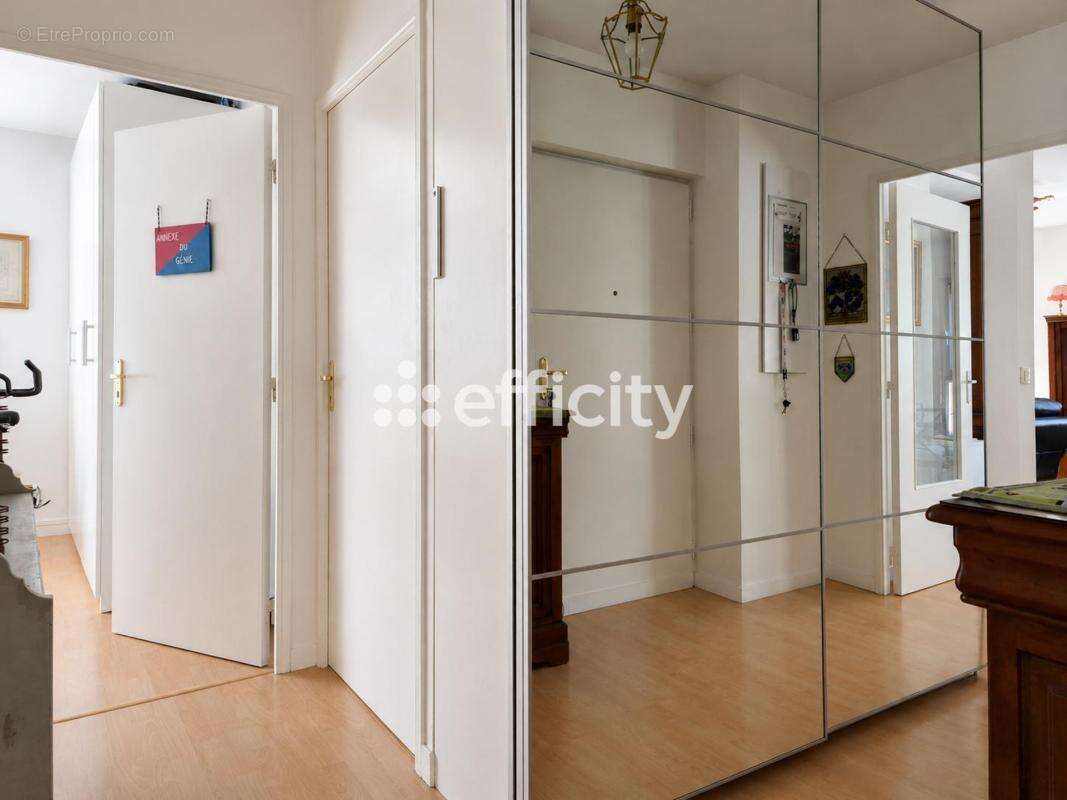 Appartement à CHELLES