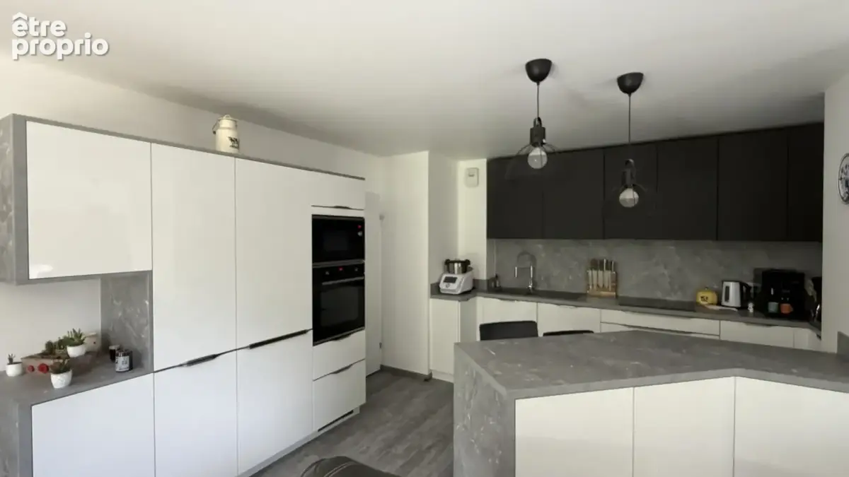 Appartement 3 pièces 89 m2 - photo 2
