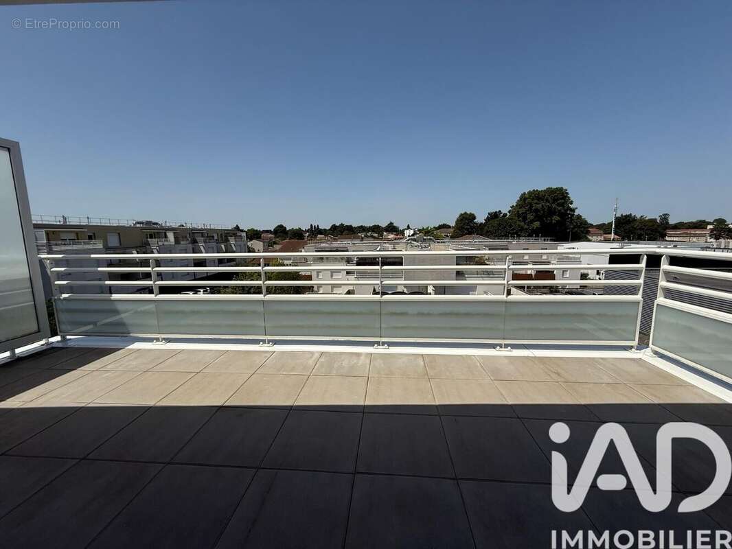 Photo 2 - Appartement à VILLENAVE-D&#039;ORNON