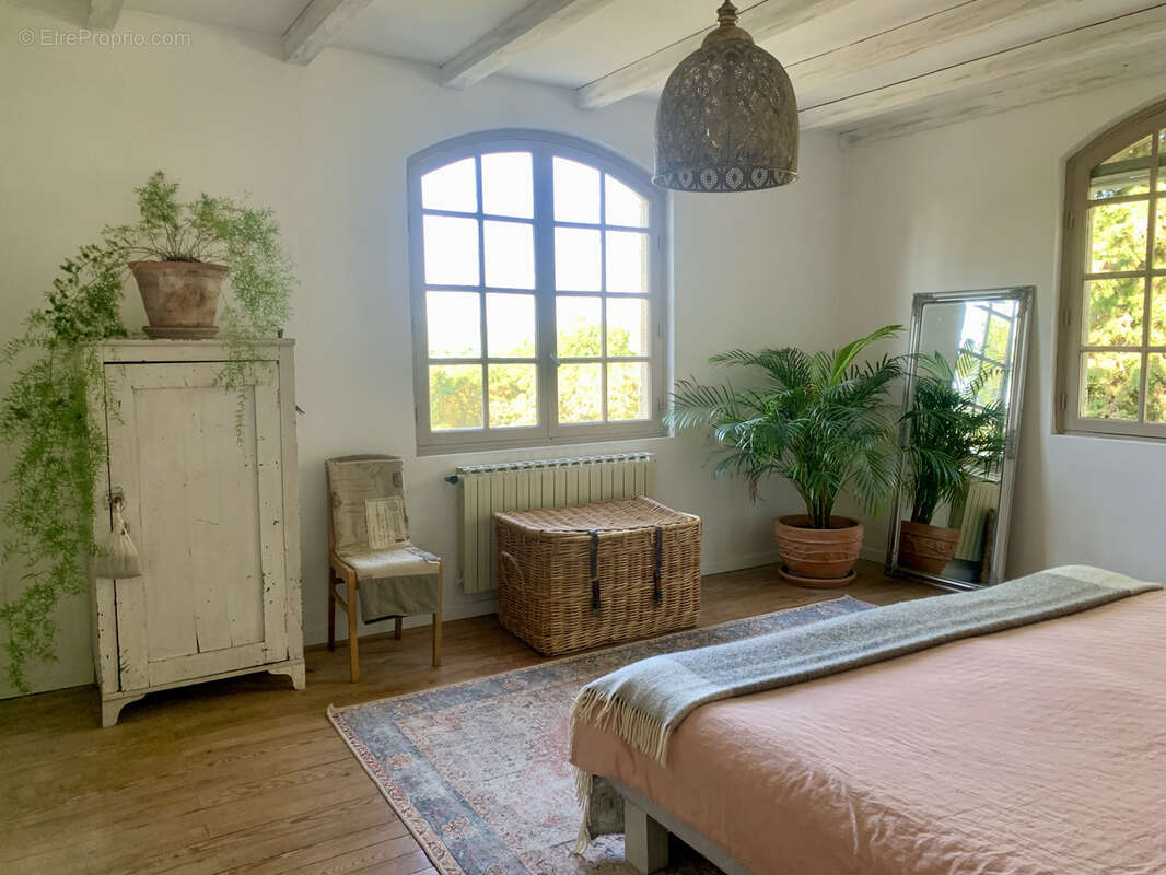 Exclusivité - Le Val - Bastide familiale au charme méditerranéen sur une oliveraie - - photo 15