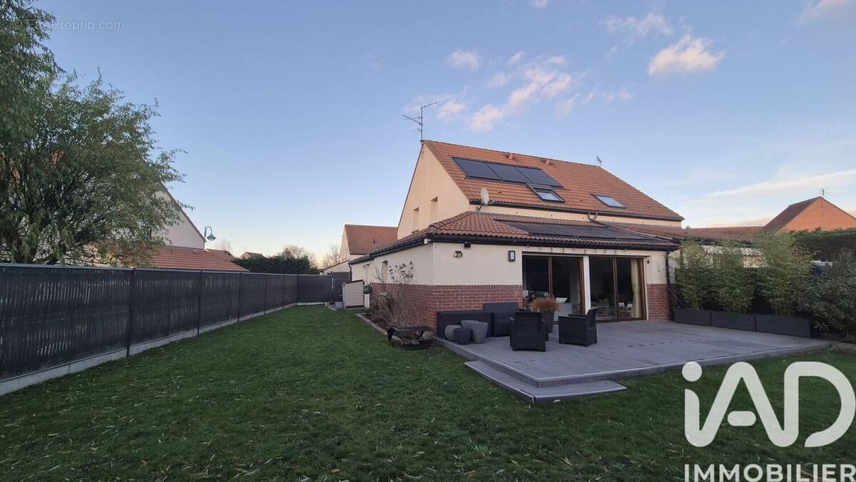 Photo 1 - Maison à SAINT-AMAND-LES-EAUX