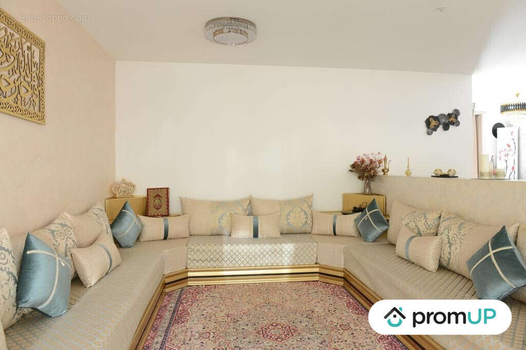 Maison à CASTELNAU-SUR-GUPIE