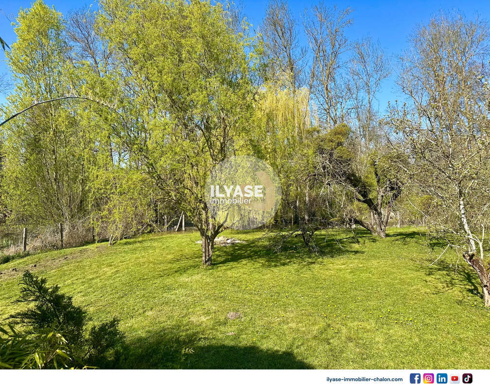 Maison à VERDUN-SUR-LE-DOUBS