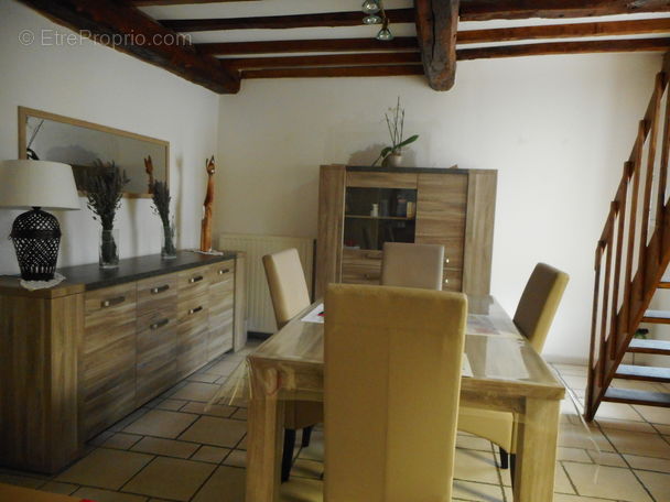 Appartement à ANTHENY