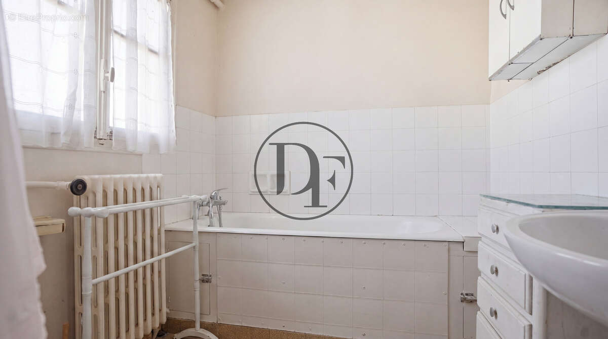 Appartement à FONTAINEBLEAU