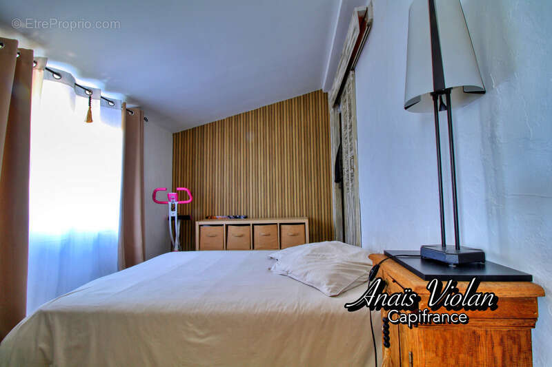 Maison à SAINT-MATHIEU-DE-TREVIERS