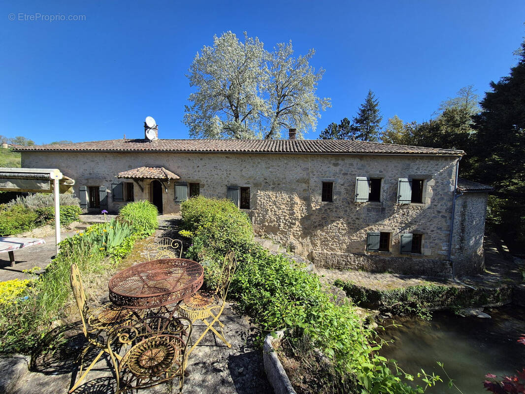 Maison à BLASIMON