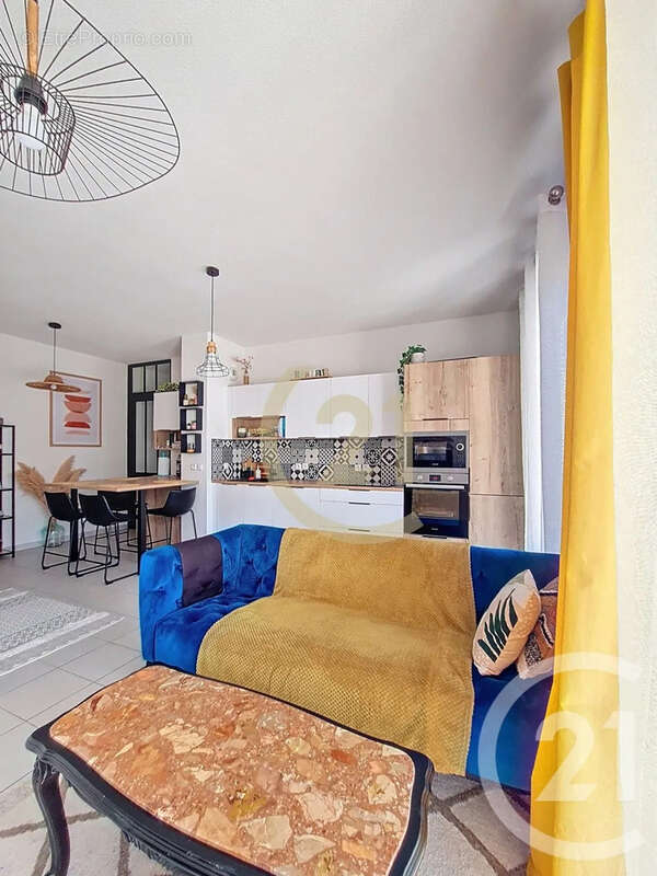 Appartement à SAINT-JEAN-DE-VEDAS