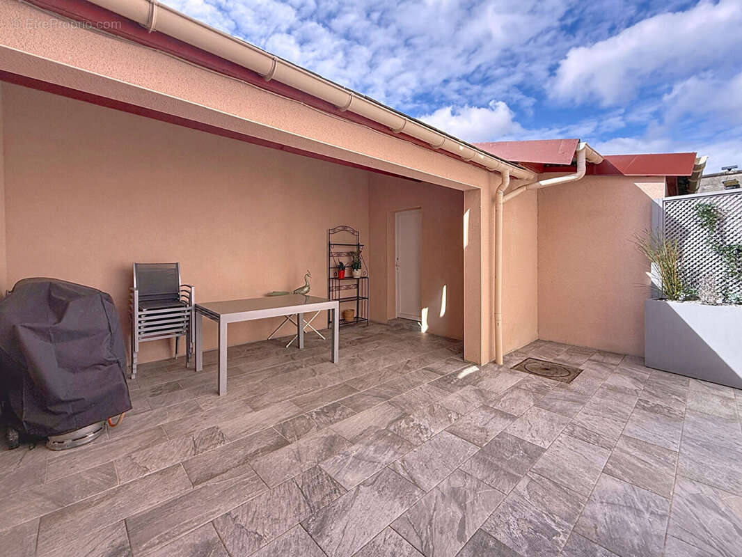 Maison à SOTTEVILLE-LES-ROUEN