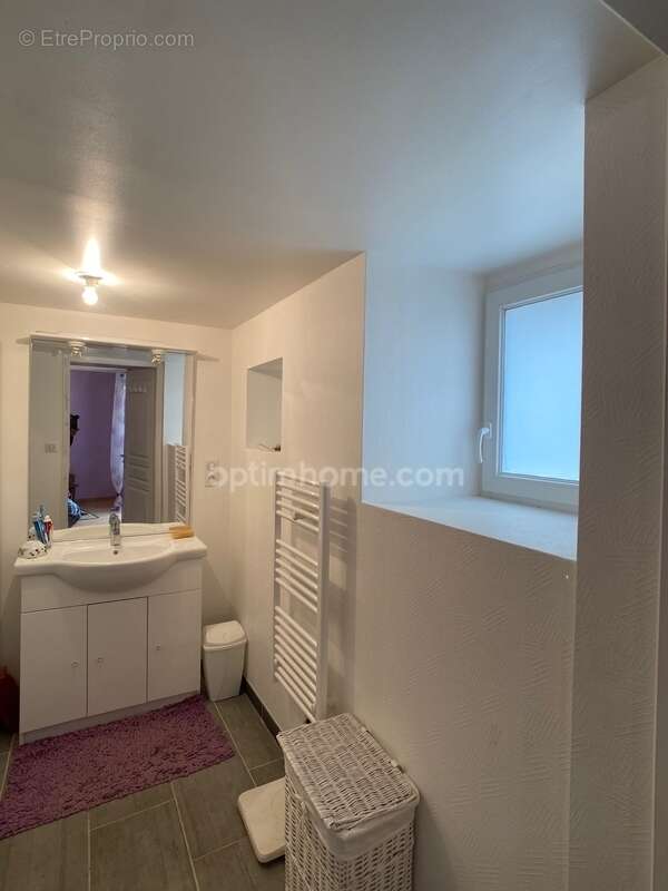 Maison à CHATEAUPONSAC