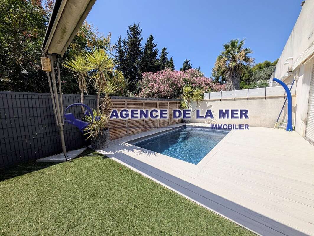 La Grande-Motte  Maison 4 pièces avec piscine et garage, au calme d'une impasse privée - photo 2