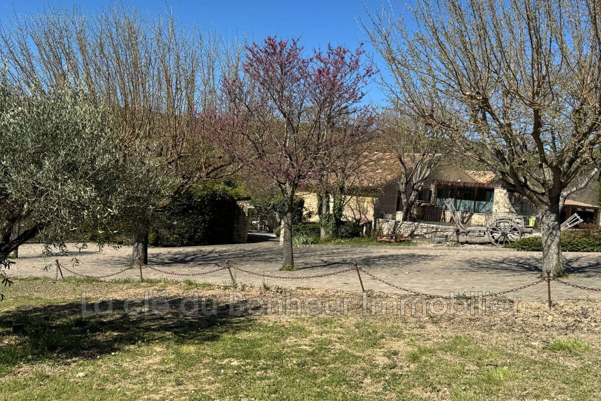 Maison à MOUSTIERS-SAINTE-MARIE