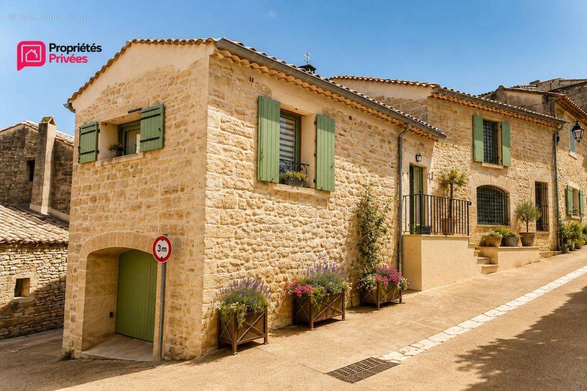 Maison à UZES