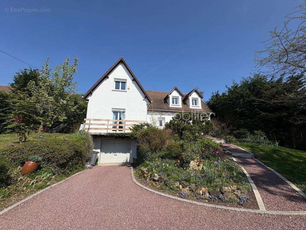 Maison à MARCOUSSIS