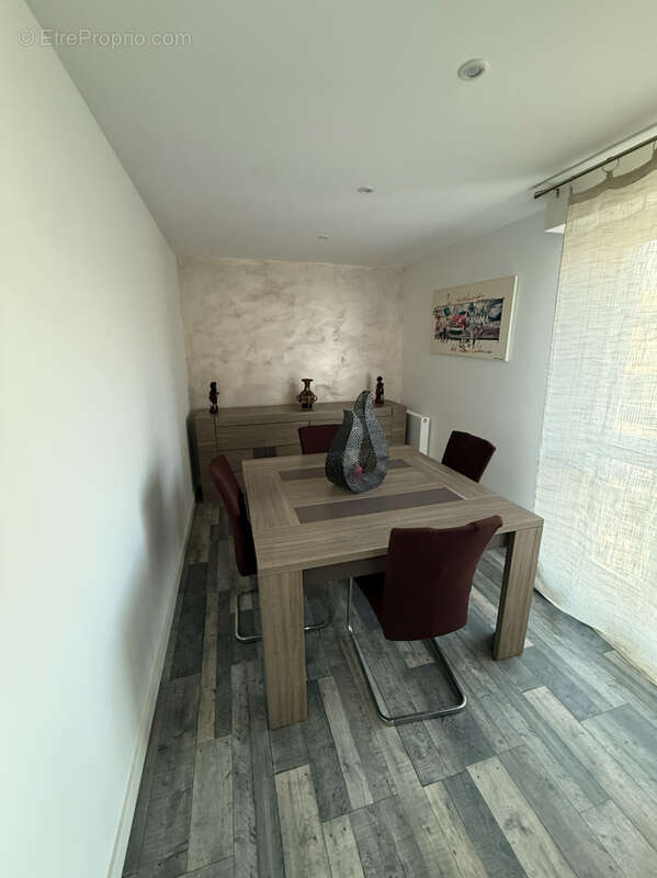 Appartement à MARSEILLE-11E