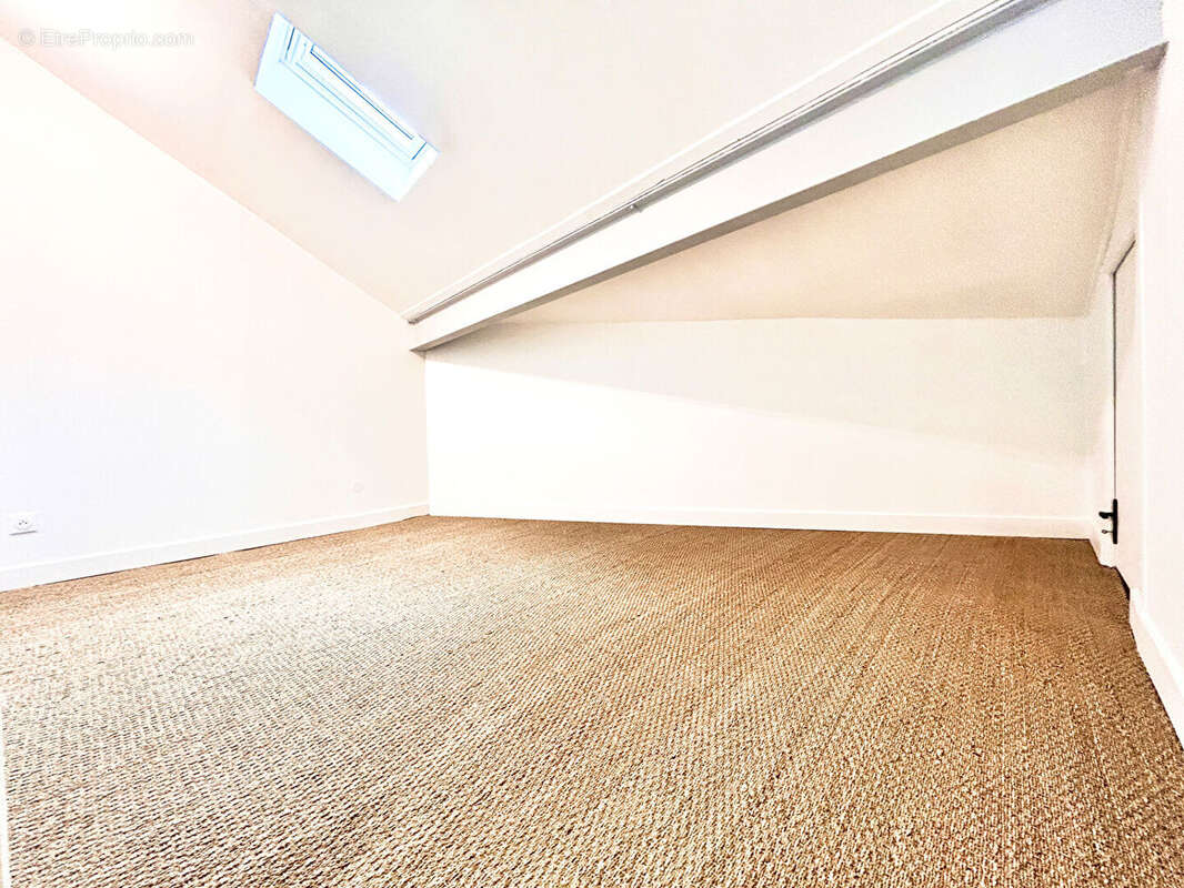 Appartement à AIX-LES-BAINS