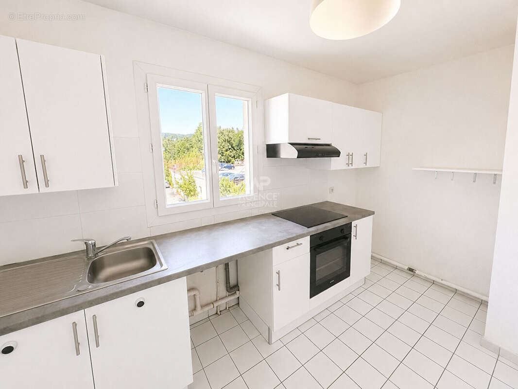 Appartement Triel Sur Seine 4 pièce(s) 82 m2 - photo 4