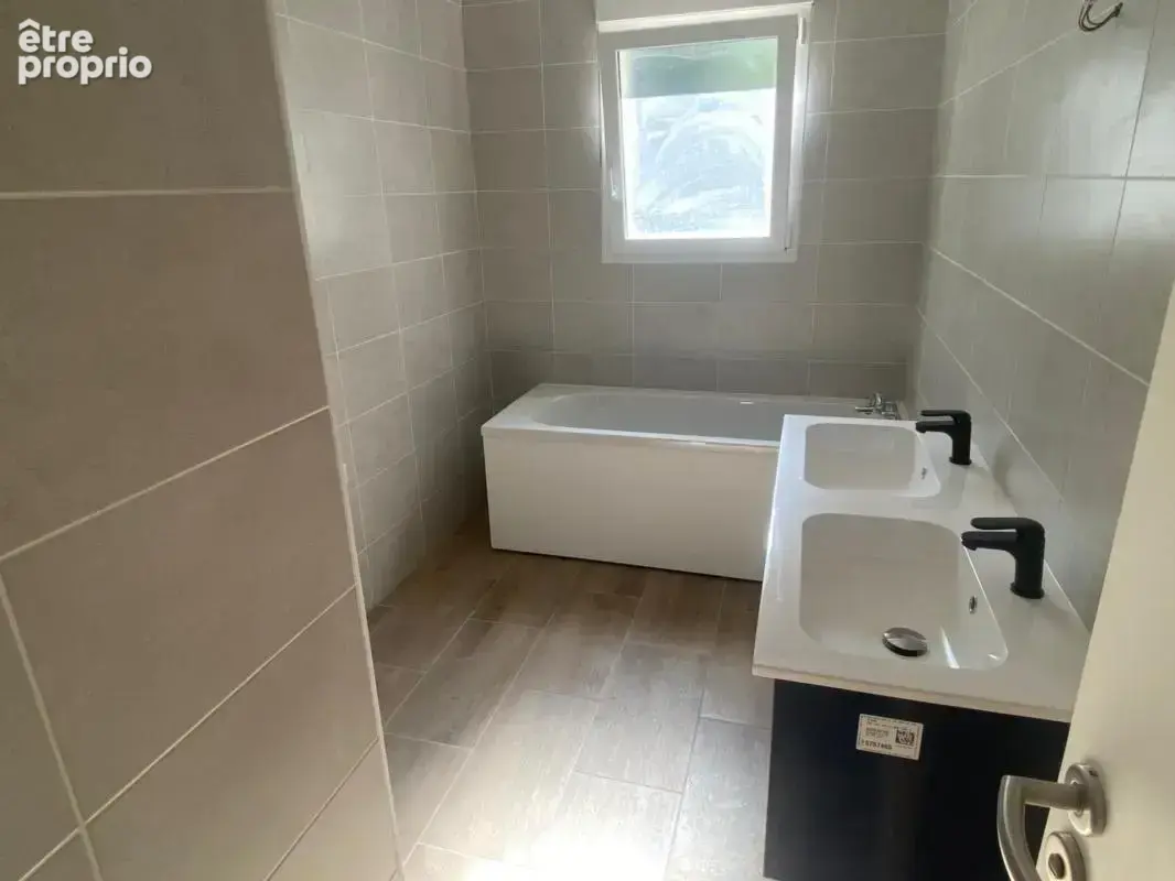 Curzon (85540) 15 min des plages adorable villa plain pied 2025 avec 3 chambres et garage sur 847 m² - photo 9